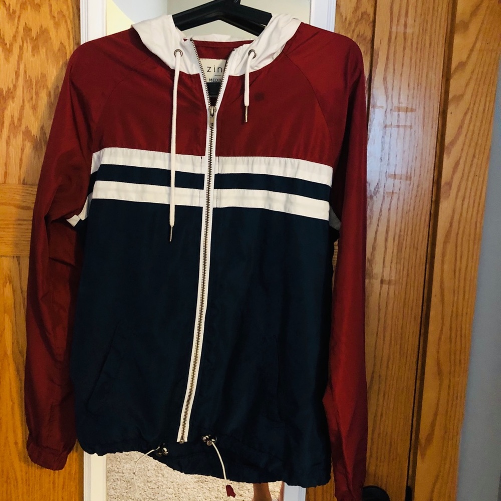 Vintage Windbreaker ❤️💙🤍